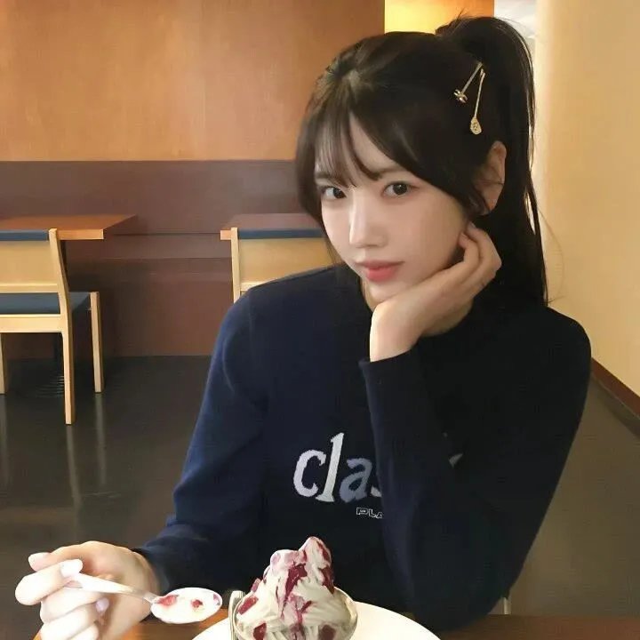 驼路神卦女